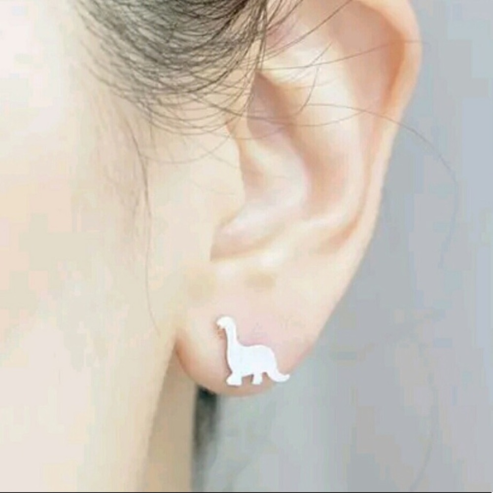 ⭐️ Dainty Silver Dinosaur Earrings ⭐️ 2 for $15❗️